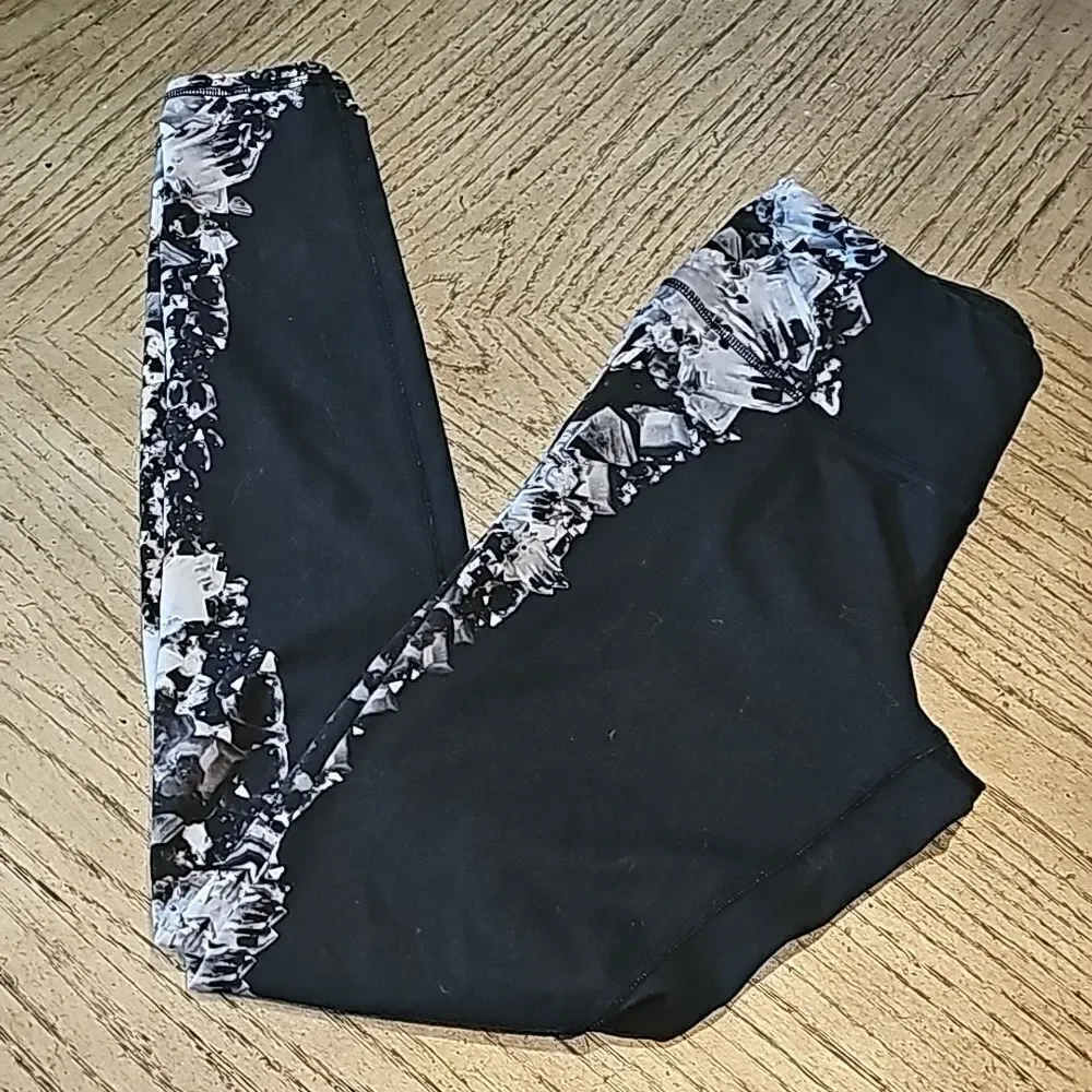 Black Alo gemstone leggings size S
